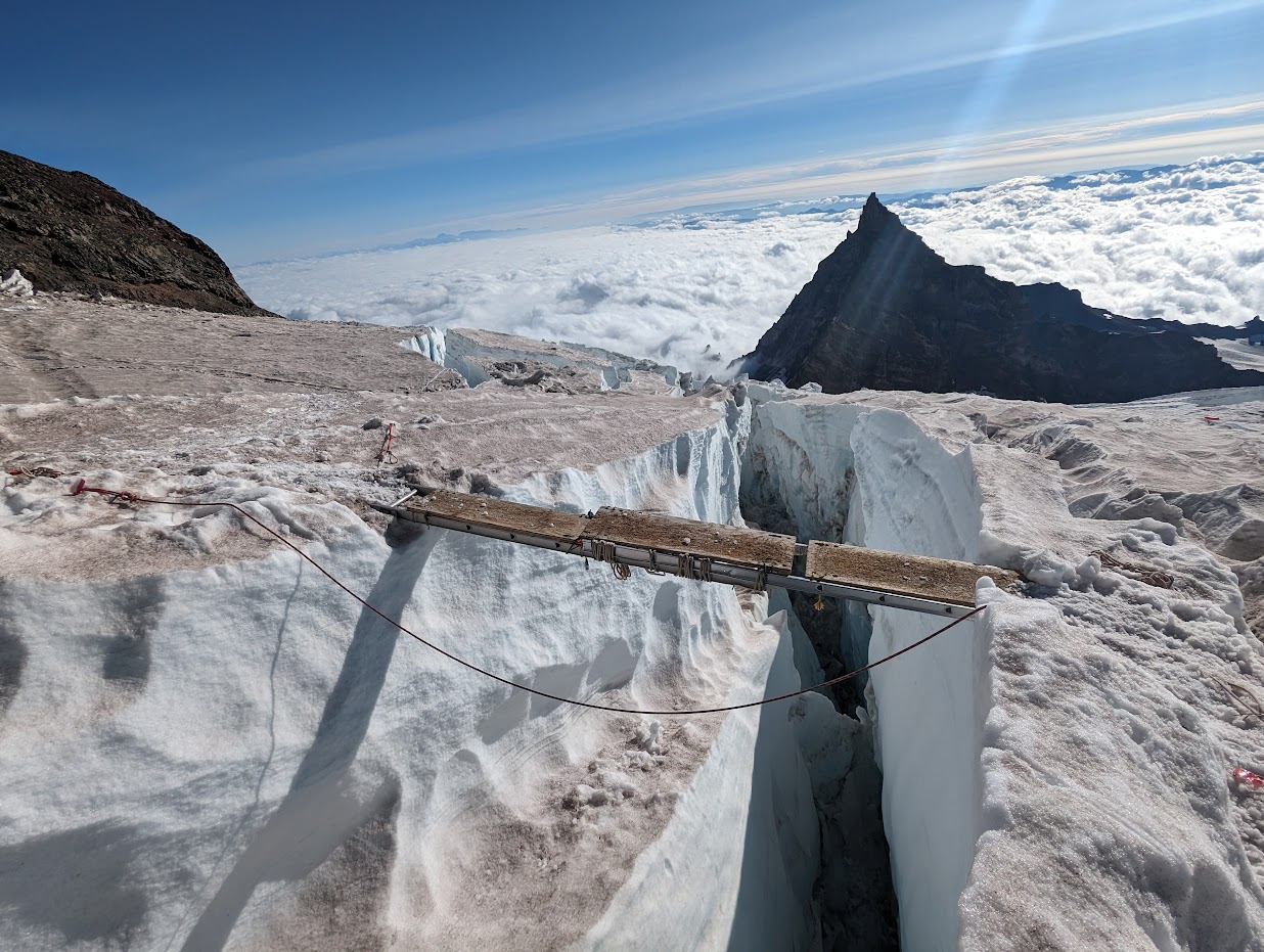 /photos/rainier/Ladder.jpg